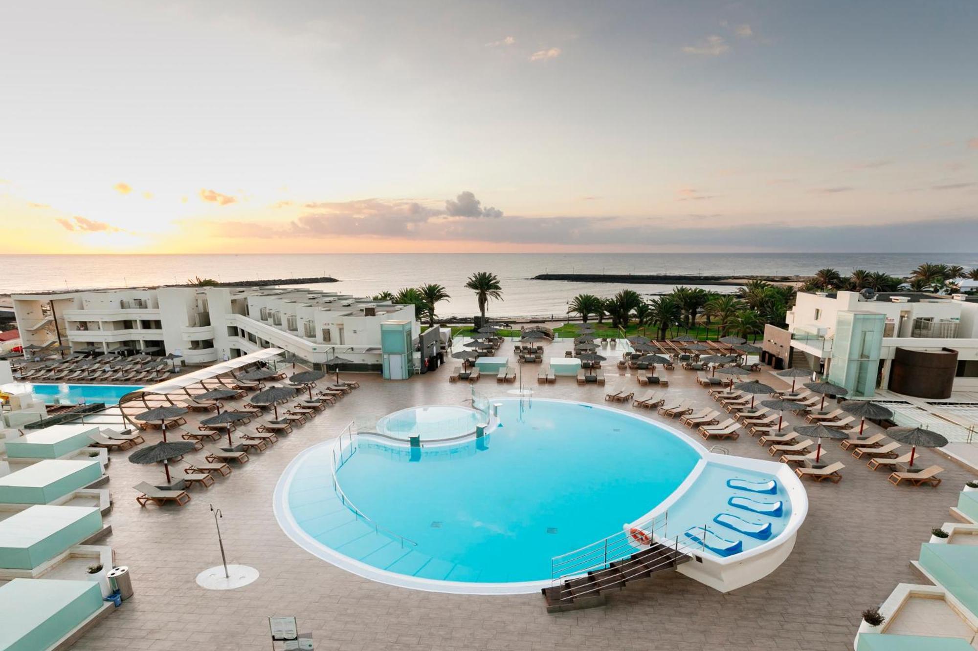 Hd Beach Resort Costa Teguise Exterior foto